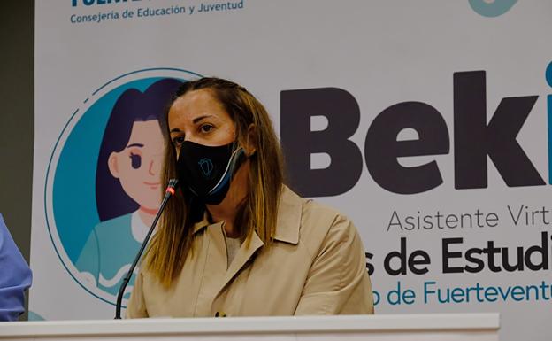 Las becas del Cabildo registran 2.102 solicitudes con ayuda del asistente virtual Beki