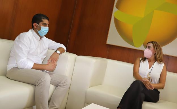 Los Centros abonan 1,09 millones de euros de canon municipal de 2021