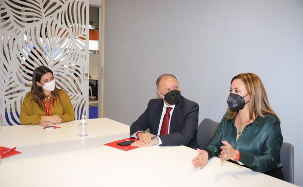 Iberia Express subirá en un 30% el número de plazas entre Madrid y Guacimeta