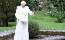 Benedicto XVI, acusado de encubrir y no perseguir casos de abusos sexuales