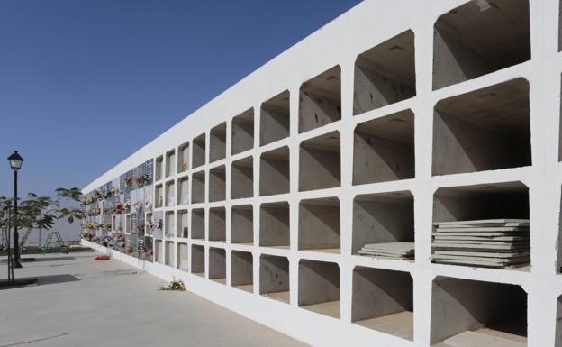 Entierros de personas sin recursos, desierto