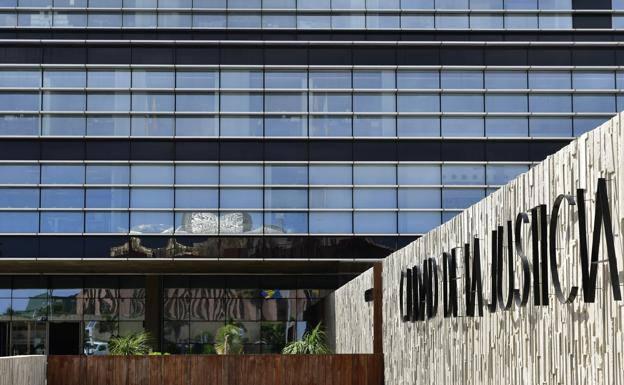 Justicia explica en un libro sus derechos a niños inmersos en una causa penal