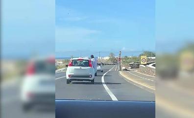 Pillan a una conductora temeraria por un vídeo subido a redes sociales