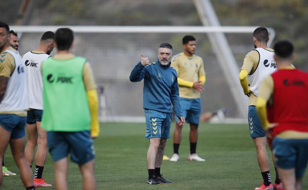 Las tareas de Pimienta en su debut con la UD Las Palmas