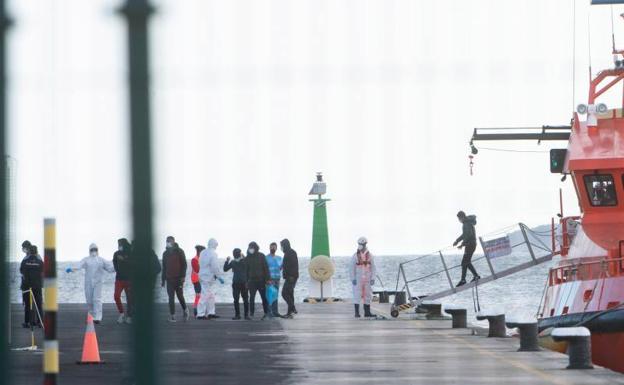 El Estado confía en taponar la Ruta Canaria al reactivarse las devoluciones a Marruecos