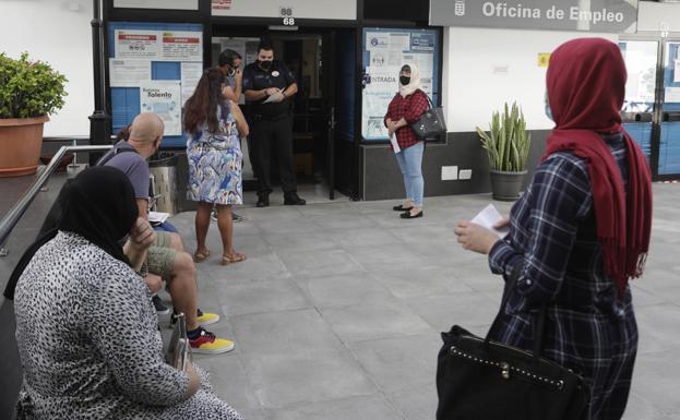 La recuperación económica se enfría en Canarias y provoca la pérdida de casi 10.000 empleos