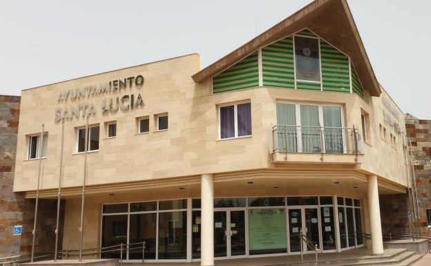 Un fallo anula que Santa Lucía exija un año de trabajo para poder cobrar la productividad