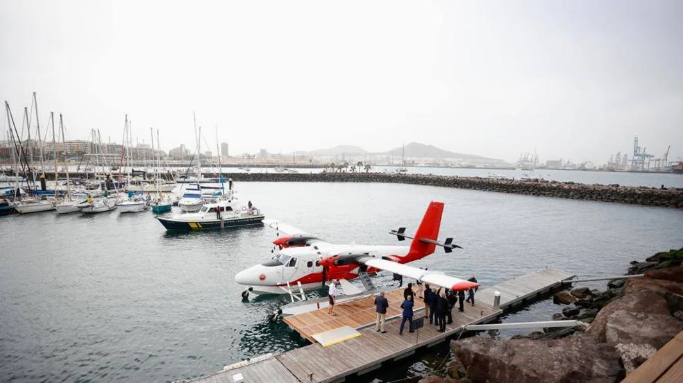Imágenes de la llegada del hidroavión en Las Palmas de Gran Canaria