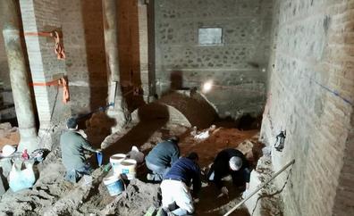 Hallan restos de un palacio califal en una iglesia de Toledo