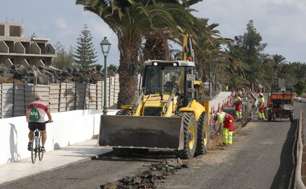 El remate del carril ciclista entre Arrecife y Costa Teguise está a expensas de expropiaciones