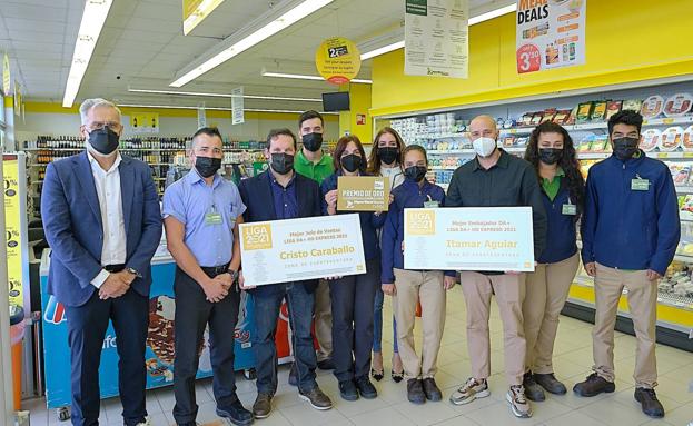 HiperDino entrega los Premios DA+ a la Excelencia en la Atención al Cliente a sus equipos de tienda