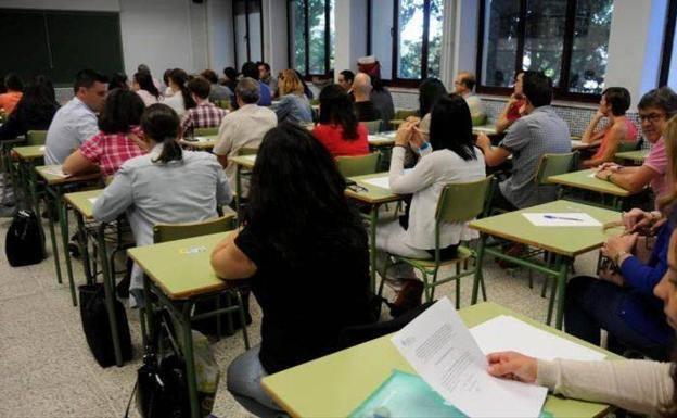 Imagen de aarchivo de unas oposiciones de Educación en Canarias. 