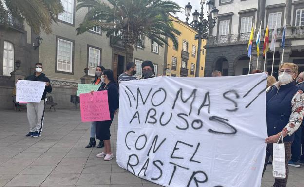 El rastro seguirá en el parque blanco hasta después del carnaval