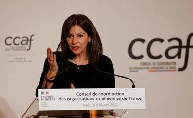 Anne Hidalgo toca fondo en los sondeos de las presidenciales en Francia