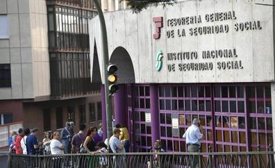 UGT convoca una concentración contra el «colapso» en las oficinas de la Seguridad Social en Canarias
