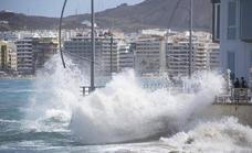 Aviso amarillo para Lanzarote y La Palma por rachas y fenómenos costeros