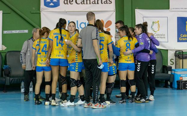 El Rocasa, a por un triunfo que lo lleve a la semifinal de la EHF European Cup