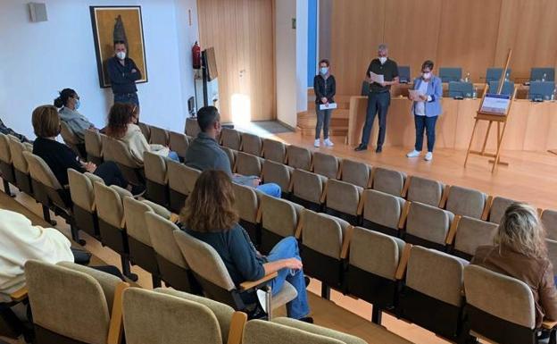 Tías incorpora a 16 trabajadores en paro