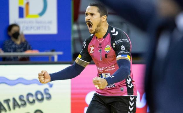 Alejandro Fernández: «El proyecto del Guaguas está hecho para ganar títulos. Lo daremos todo en la Copa»