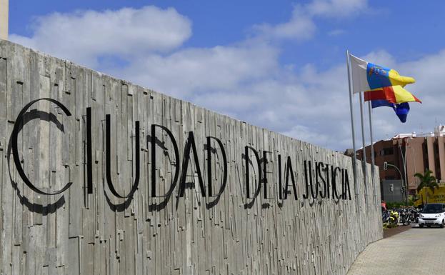 La fiscal pide que el acusado, de 89 años, sea evaluado por un forense