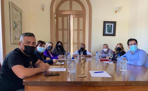 Cabildo, Teguise y Haría se implican en la escultura en homenaje a la mujer rural