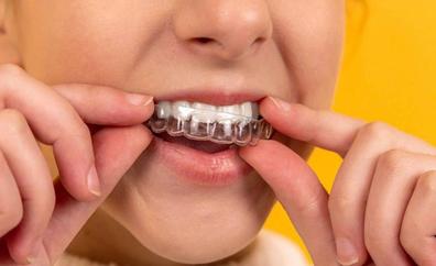 El Colegio de Dentistas de Las Palmas alerta contra la venta 'online' de alineadores y productos dentales