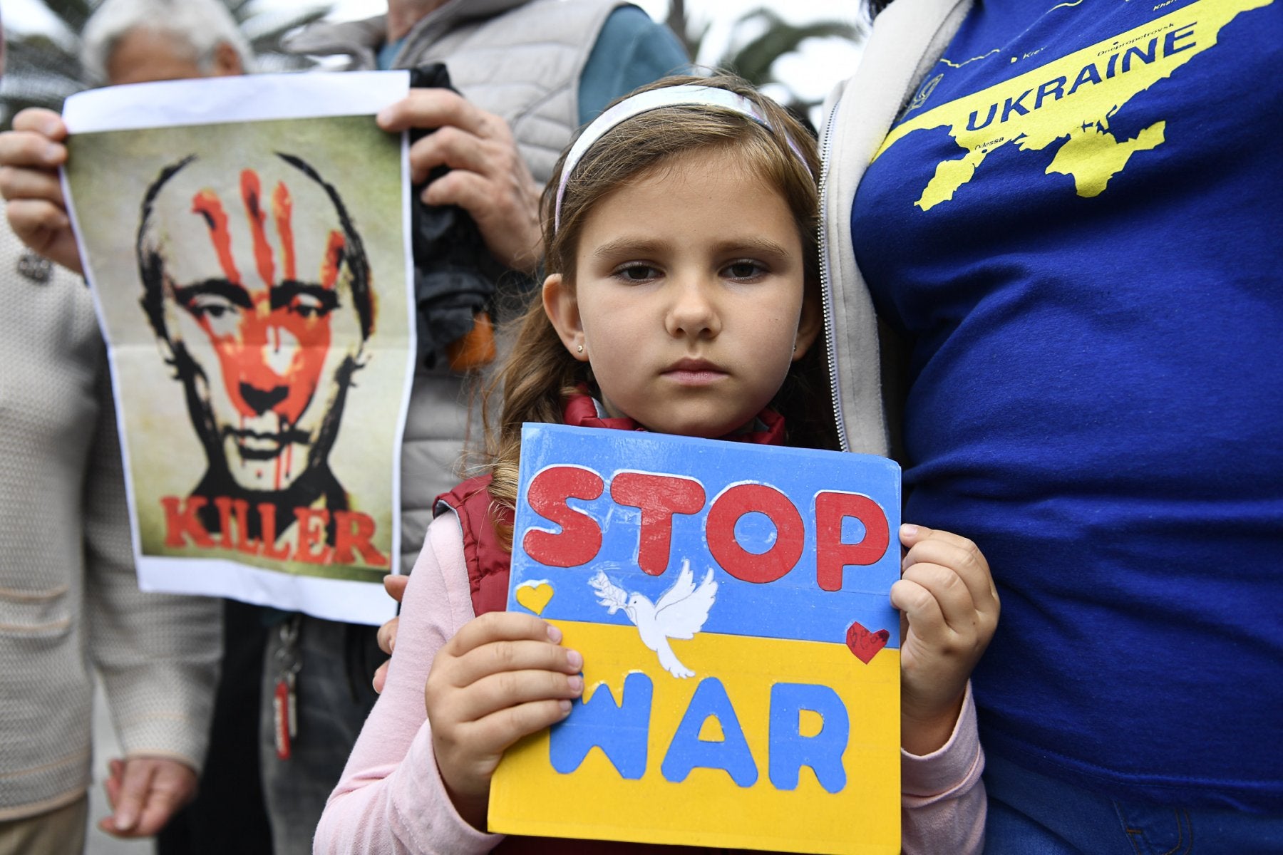 No a la guerra, sí a la defensa propia