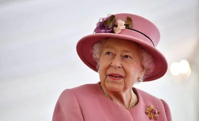 La reina Isabel II no volverá al palacio de Buckingham