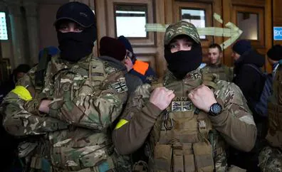 20.000 extranjeros se suman a la defensa armada de Ucrania
