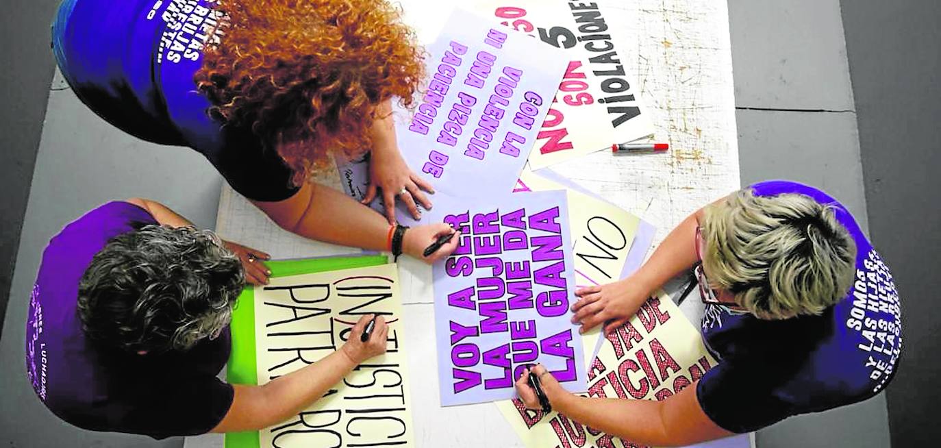 Descargue aquí el especial del 8M de CANARIAS7