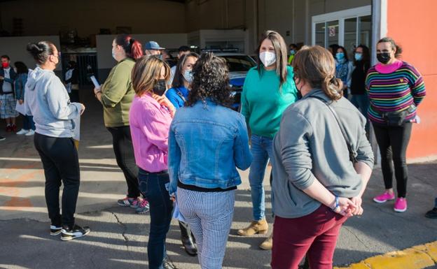 El Consistorio de Tuineje contrata a 48 parados en el Plan de Empleo Social