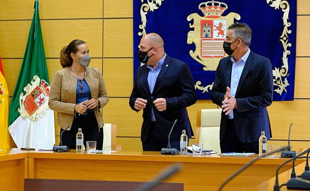 Un año de pacto CC-PP-AMF en «coordinación, trabajo y esfuerzo»