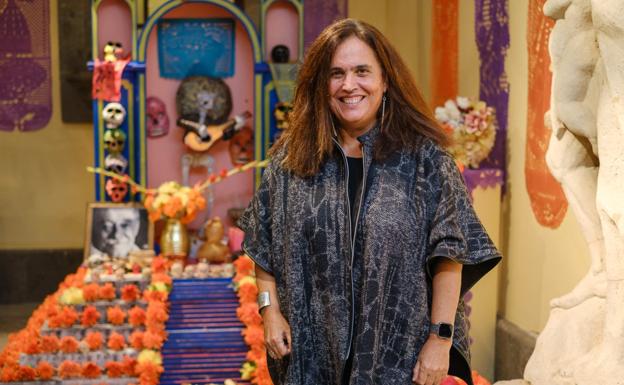 El primer tomo de la Biblioteca Mercedes Pinto se presenta en la Casa de Colón