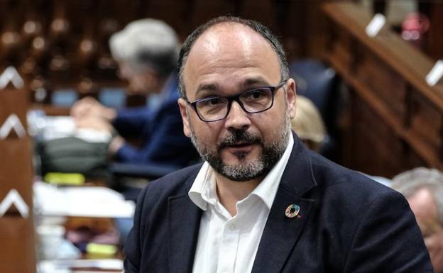 Valbuena prevé cambios «sustanciales» en abril para bajar factura eléctrica