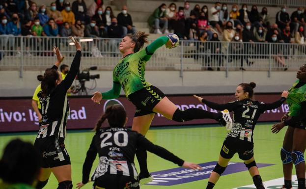 El Rocasa Gran Canaria se medirá a Costa del Sol Málaga en los cuartos de final de la Copa de la Reina 2022