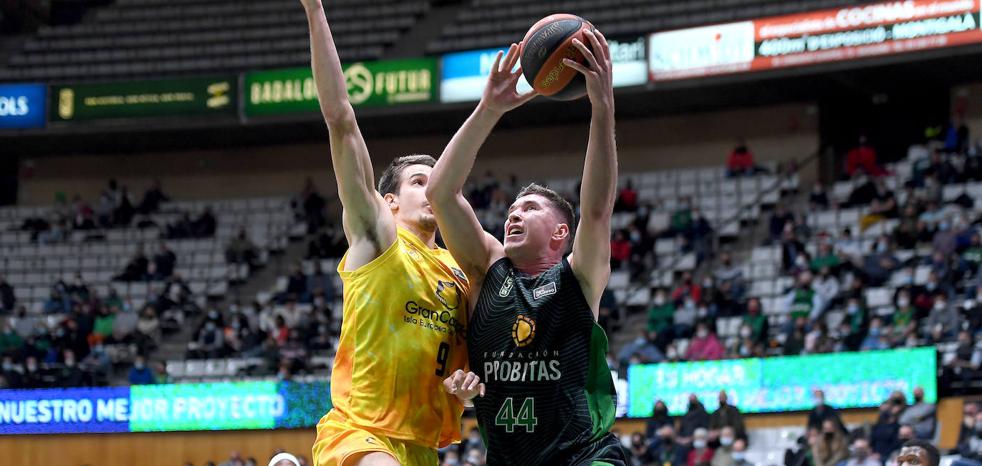 Granca wakes up late at the Olympic (82-75)