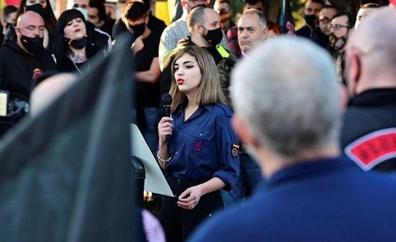 La Policía alemana impide la entrada a la neonazi Isabel Medina Peralta