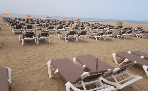 San Bartolomé licitará un nuevo servicio de hamacas por 11,1 millones para cuatro años