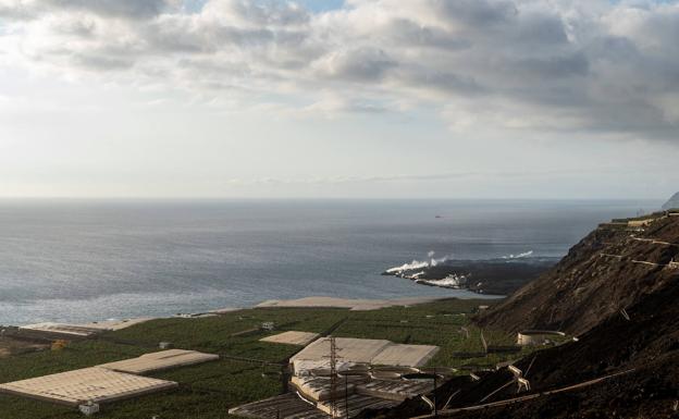 En marcha, la construcción de una carretera sobre las coladas entre Puerto Naos y Tazacorte