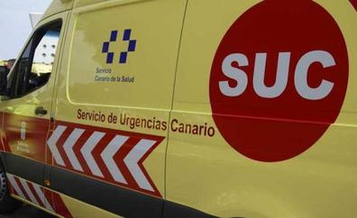 Resulta herida tras sufrir un vuelco con su vehículo en La Palma