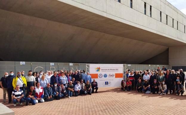 Formación de calidad para 200 especialistas en el Arena