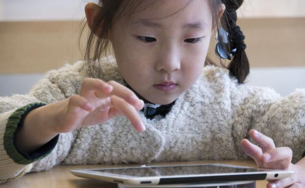 Cómo pueden los docentes aprender a enseñar competencias digitales