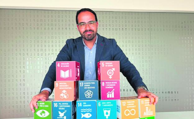 «El desarrollo sostenible obliga a una estrategia social, económica y medioambiental»