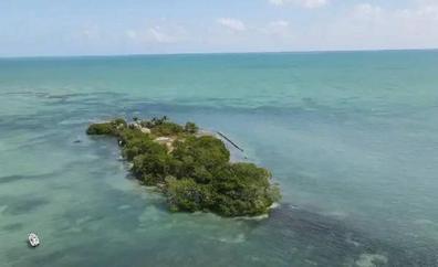 Se compra una isla para fundar su propio país