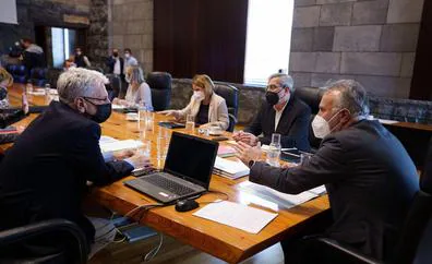 Canarias se opone a dar vía libre a las regasificadoras que abre el decreto estatal