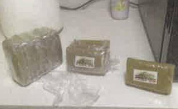 Investigan a los padres de una detenida por querer pagar su fianza con dinero de una subvención