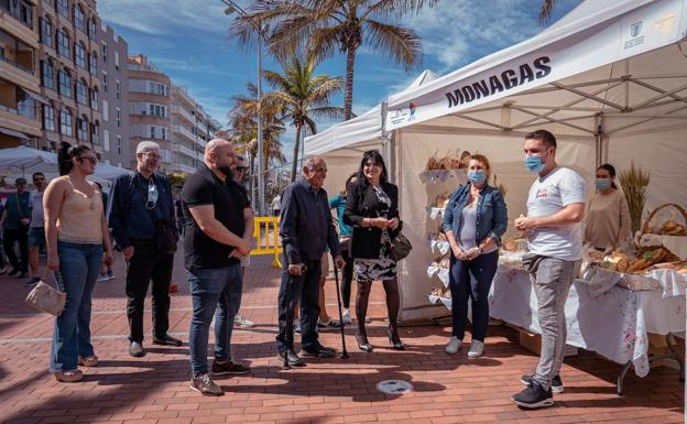 Las Canteras congrega al comercio local de La Isleta