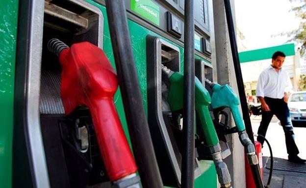 El Gobierno canario espera que se vea pronto el impacto del descuento de 20 céntimos en los combustibles