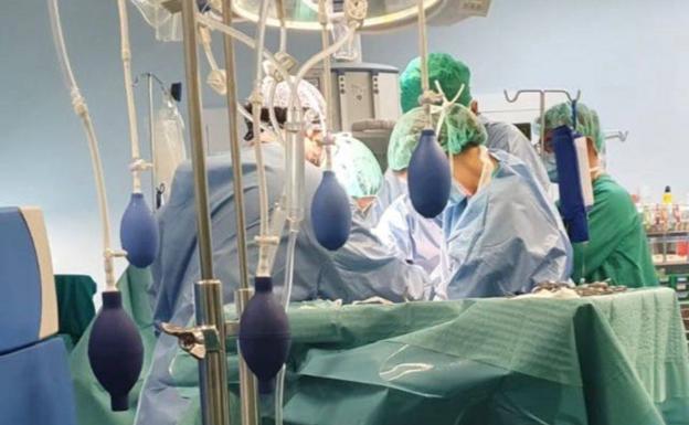 Éxito en la primera extracción de órganos torácicos en el Hospital General de Fuerteventura