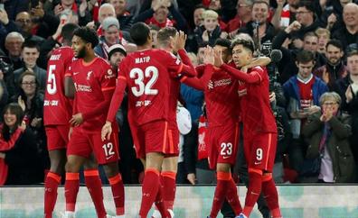 El Liverpool se dosifica pero vuelve a semifinales tres años después